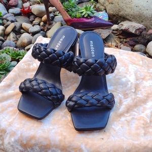 NWOT Madden girls slip on heeled sandals size 6